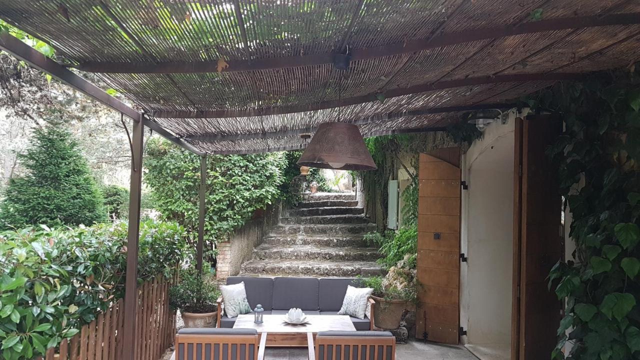 Bastide En Provence Apartment Auriol Bagian luar foto