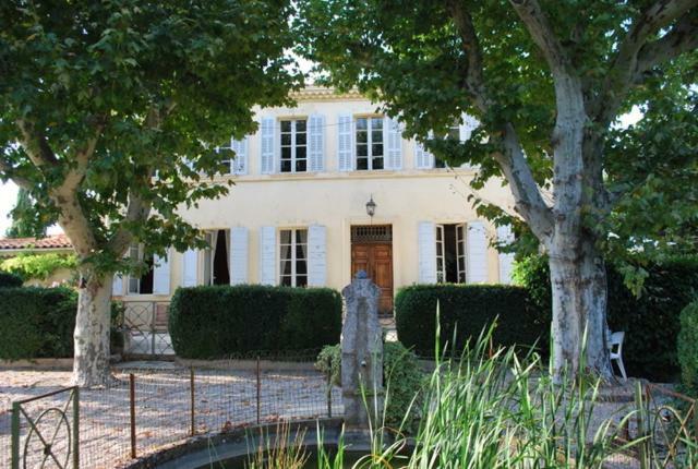 Bastide En Provence Apartment Auriol Bagian luar foto