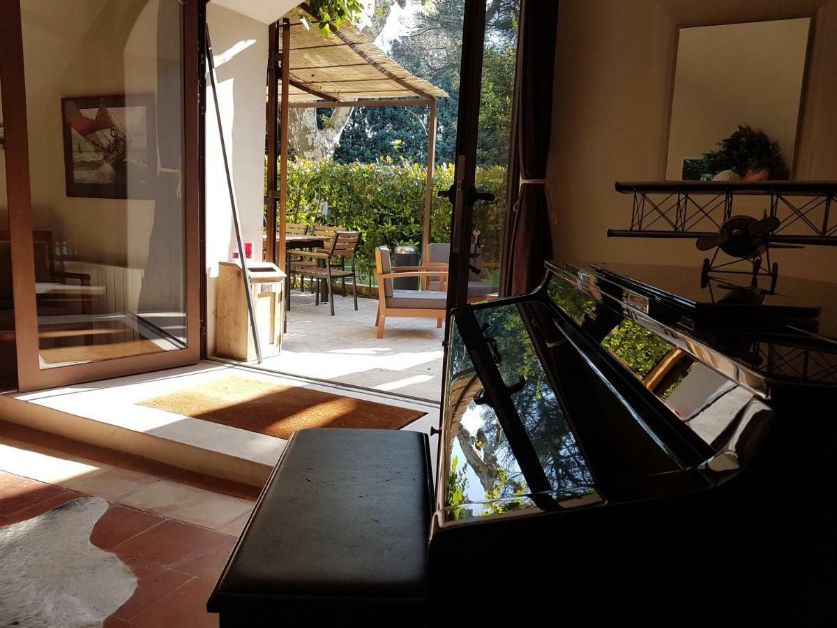 Bastide En Provence Apartment Auriol Bagian luar foto